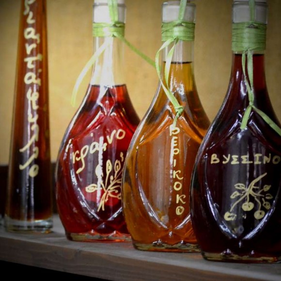 Χειροποίτα Λικέρ Καλαμωτού